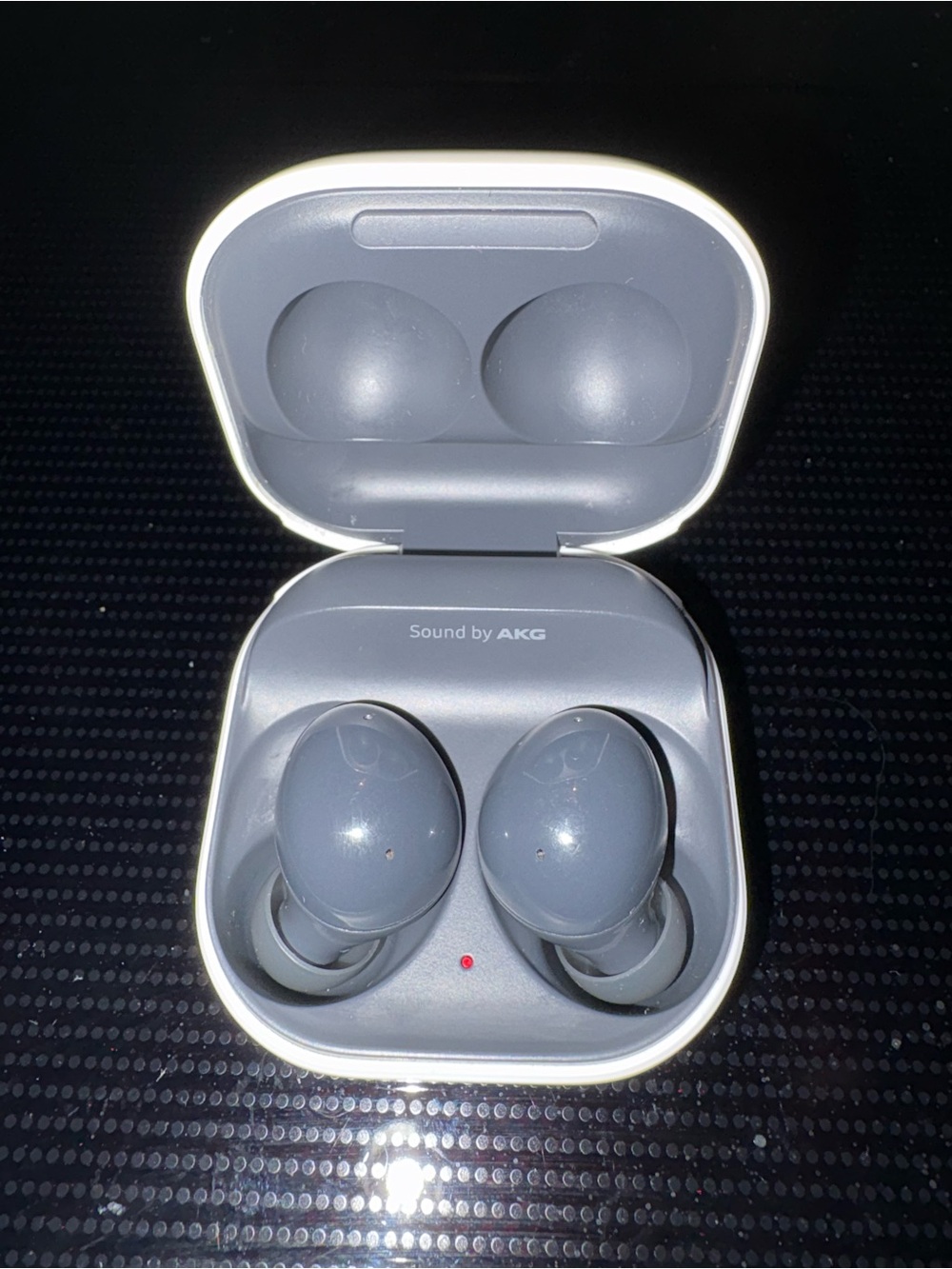 Samsung Gray True Wireless Earbuds with Charging Case